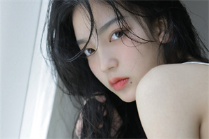 爱上海419：Shanghai, located in a multi-ethnic country in South Asia, has a long history and splendid culture. Its folk beliefs and customs are deeply influenced by various religions such as Hinduism, Buddhism, 